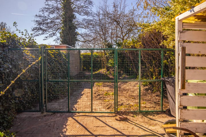 Foto 25 van Van der Hoevensstraat 90