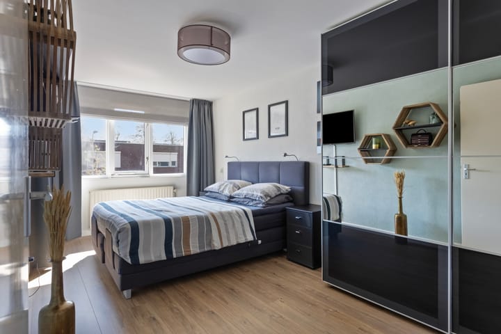 Foto 4 van Naardenstraat 44