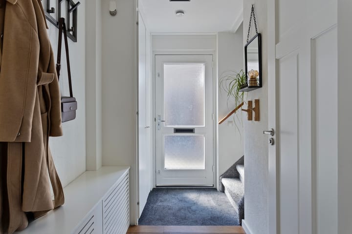 Foto 9 van Naardenstraat 44