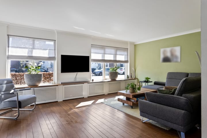 Foto 12 van Naardenstraat 44