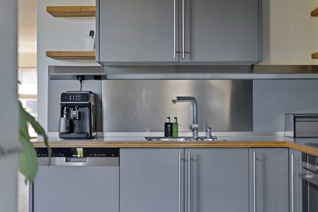 Foto 22 van Naardenstraat 44