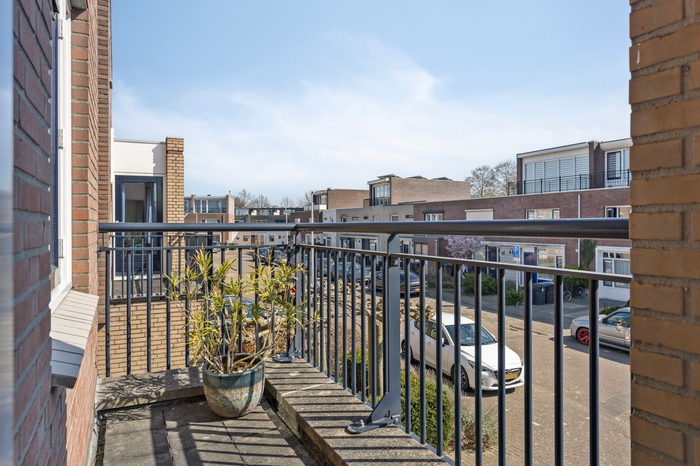 Foto 29 van Naardenstraat 44