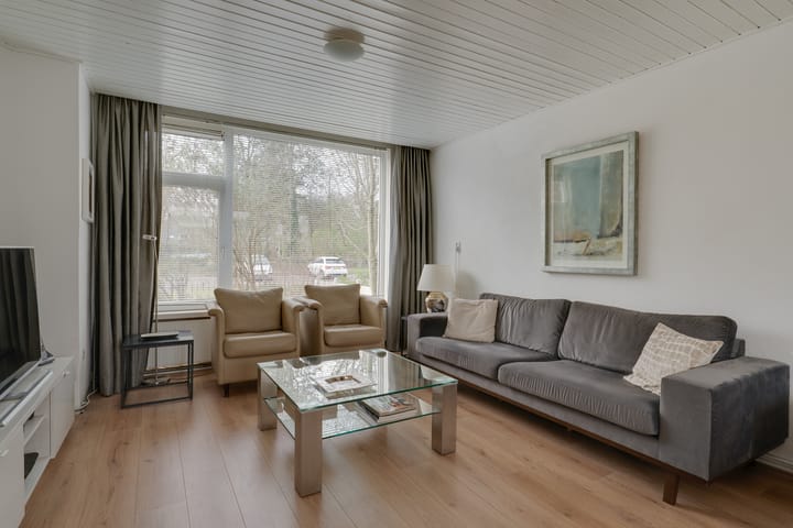 Foto 2 van J. van de Veldelaan 39