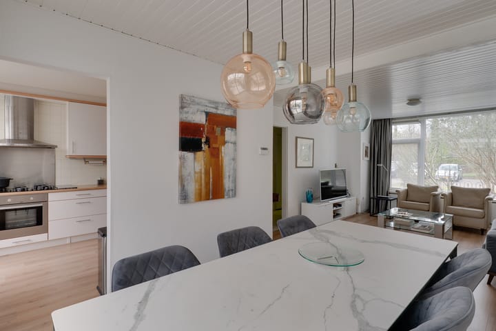 Foto 10 van J. van de Veldelaan 39