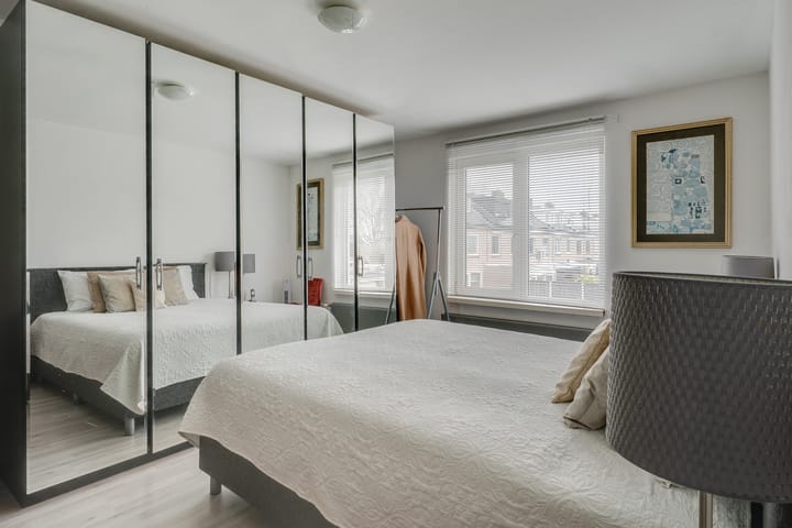 Foto 27 van J. van de Veldelaan 39