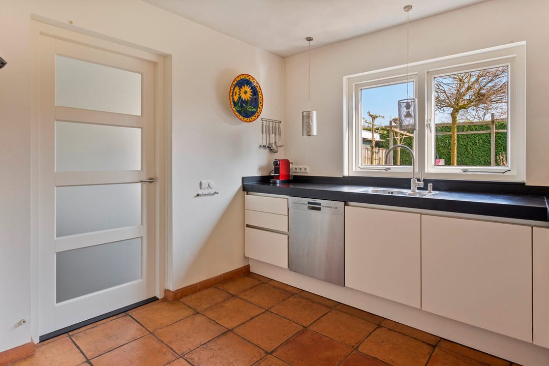 Photo 8 of Crispijnstraat 17