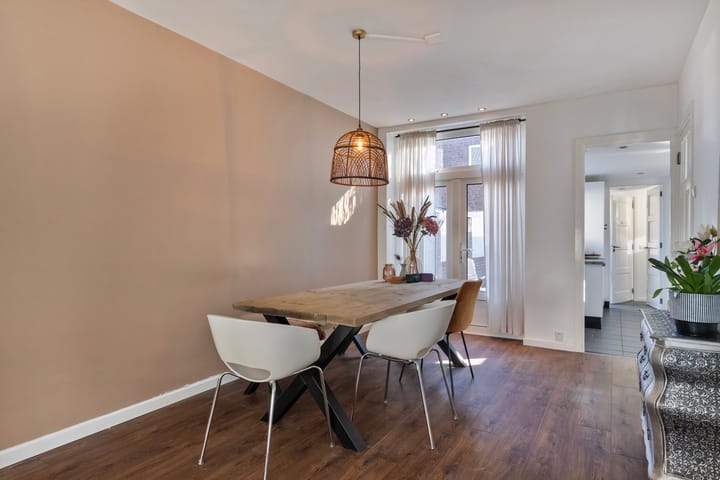 Foto 8 van Pagestraat 61