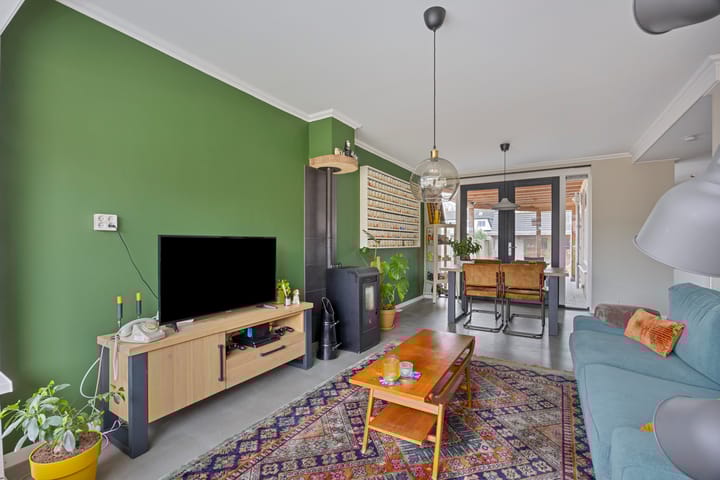 Foto 9 van Burg. van Veenlaan 24-B