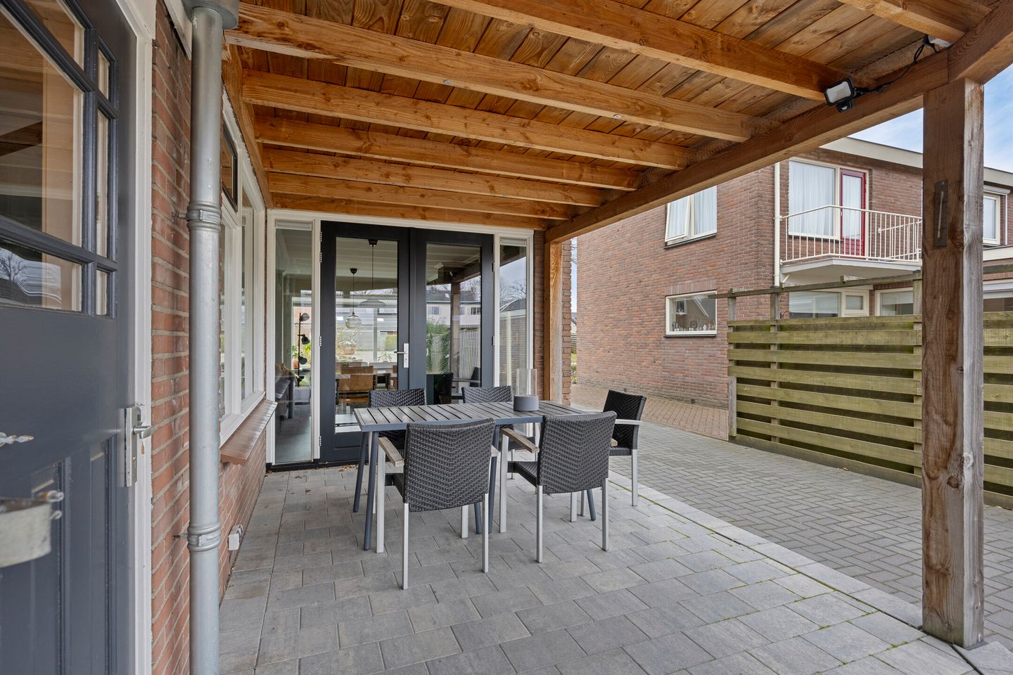 Foto 29 van Burg. van Veenlaan 24-B