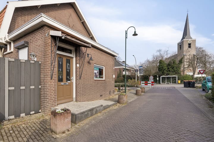 Foto 29 van Molenweg 11