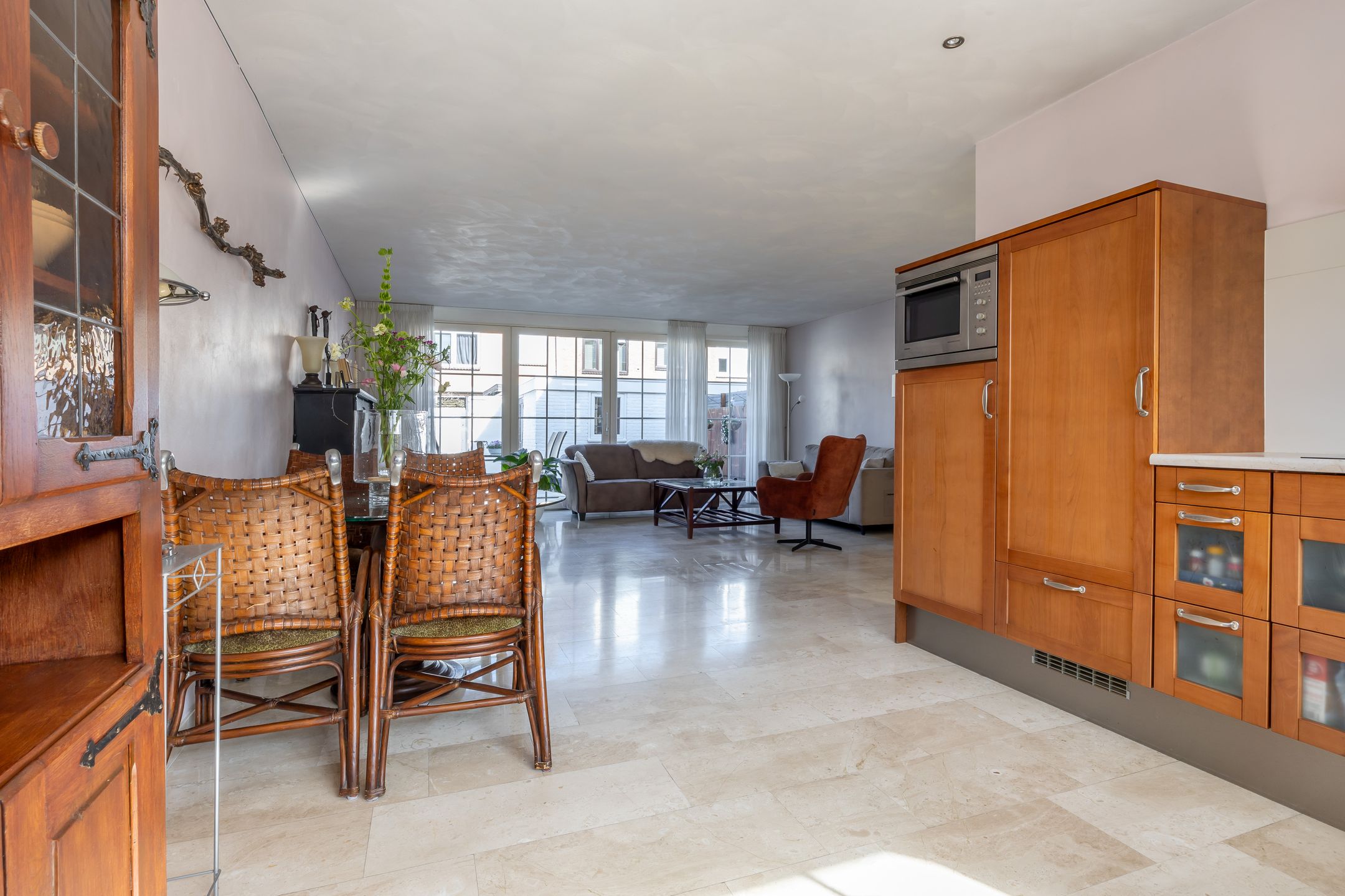 Foto 9 van van Woesikstraat 18