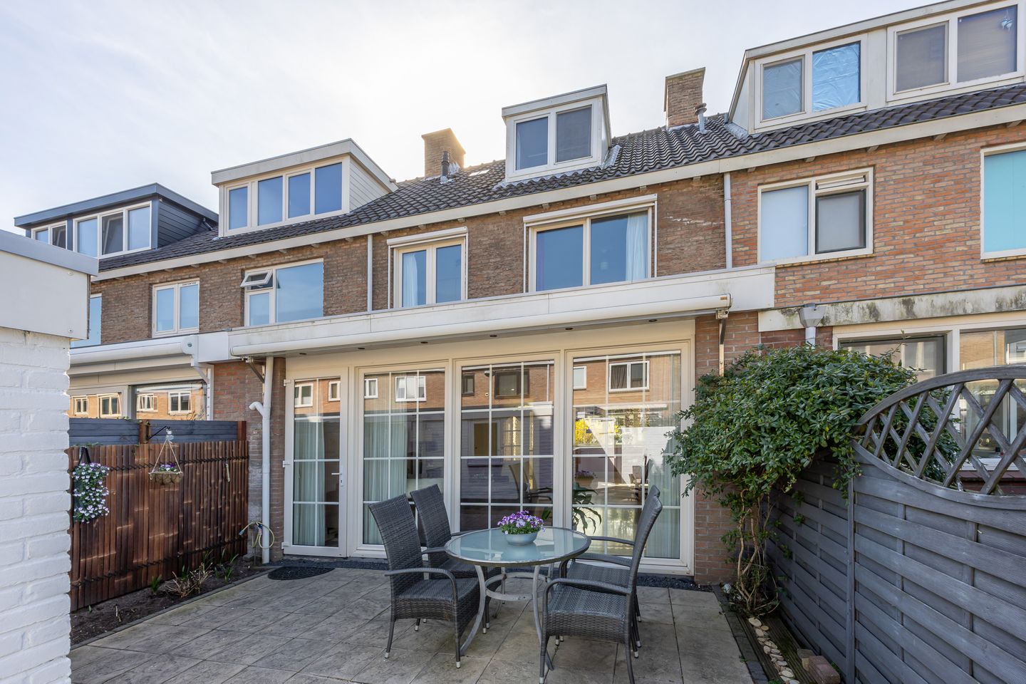 Foto 14 van van Woesikstraat 18