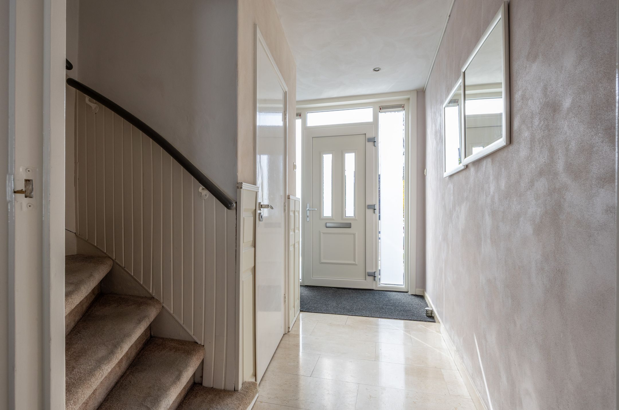 Foto 15 van van Woesikstraat 18