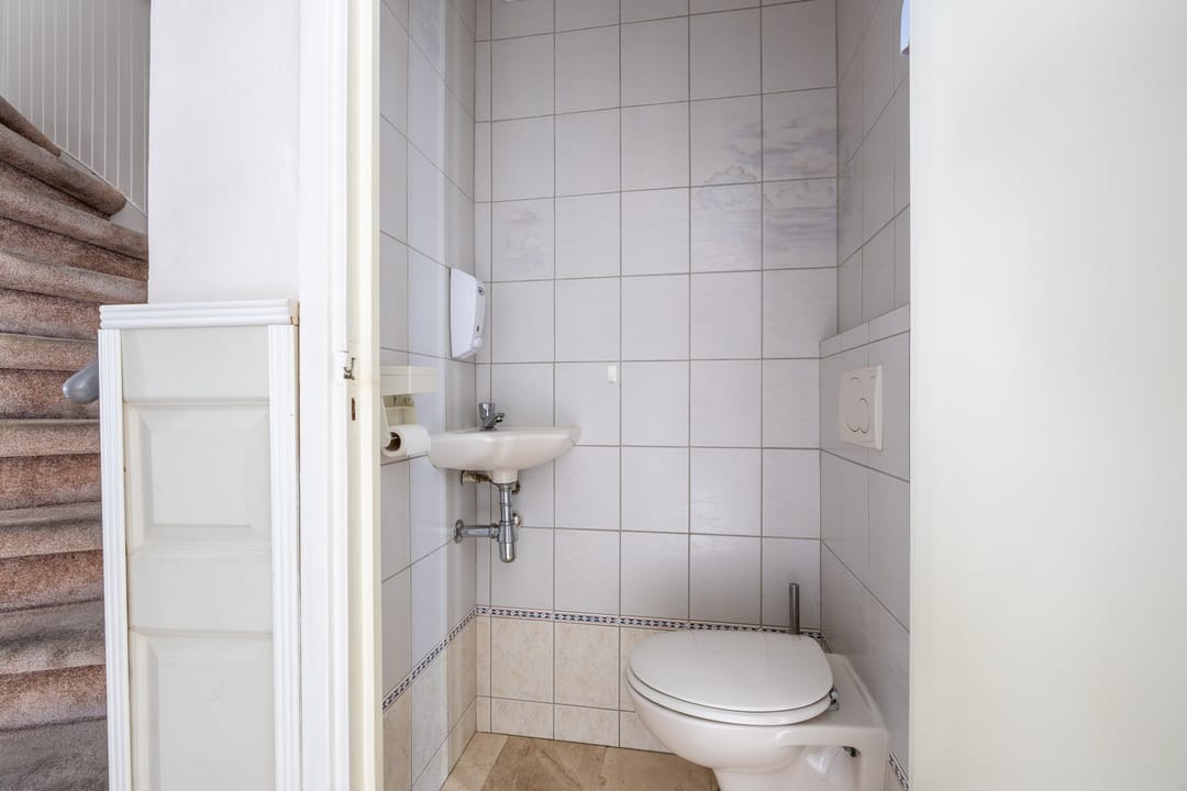 Foto 16 van van Woesikstraat 18