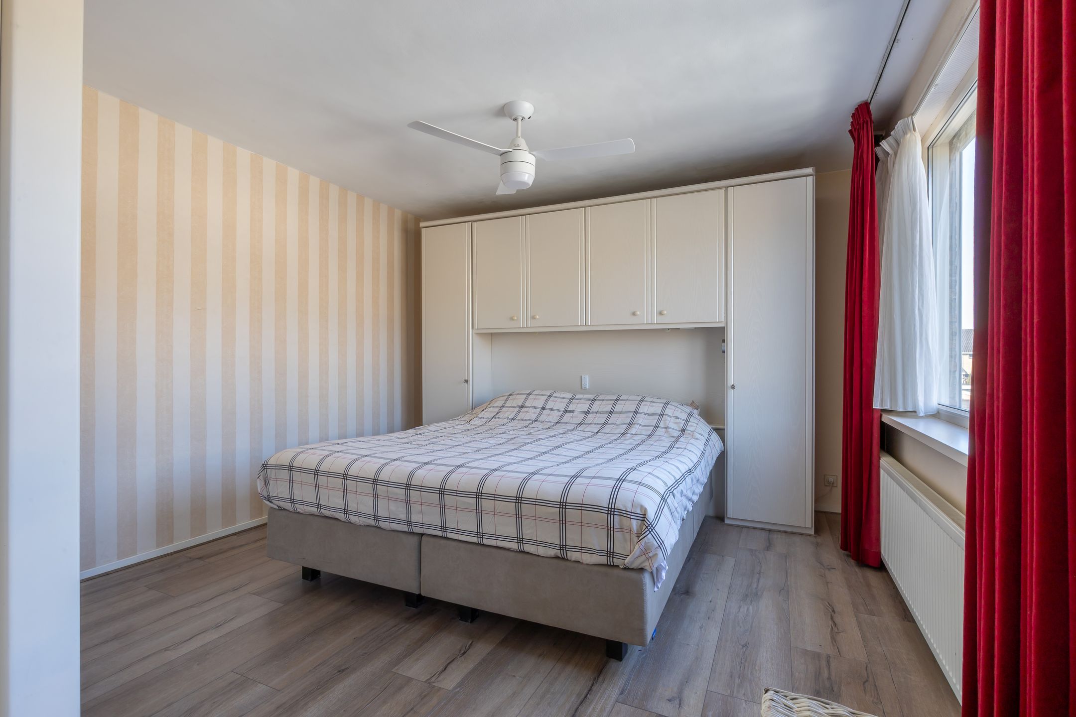 Foto 18 van van Woesikstraat 18