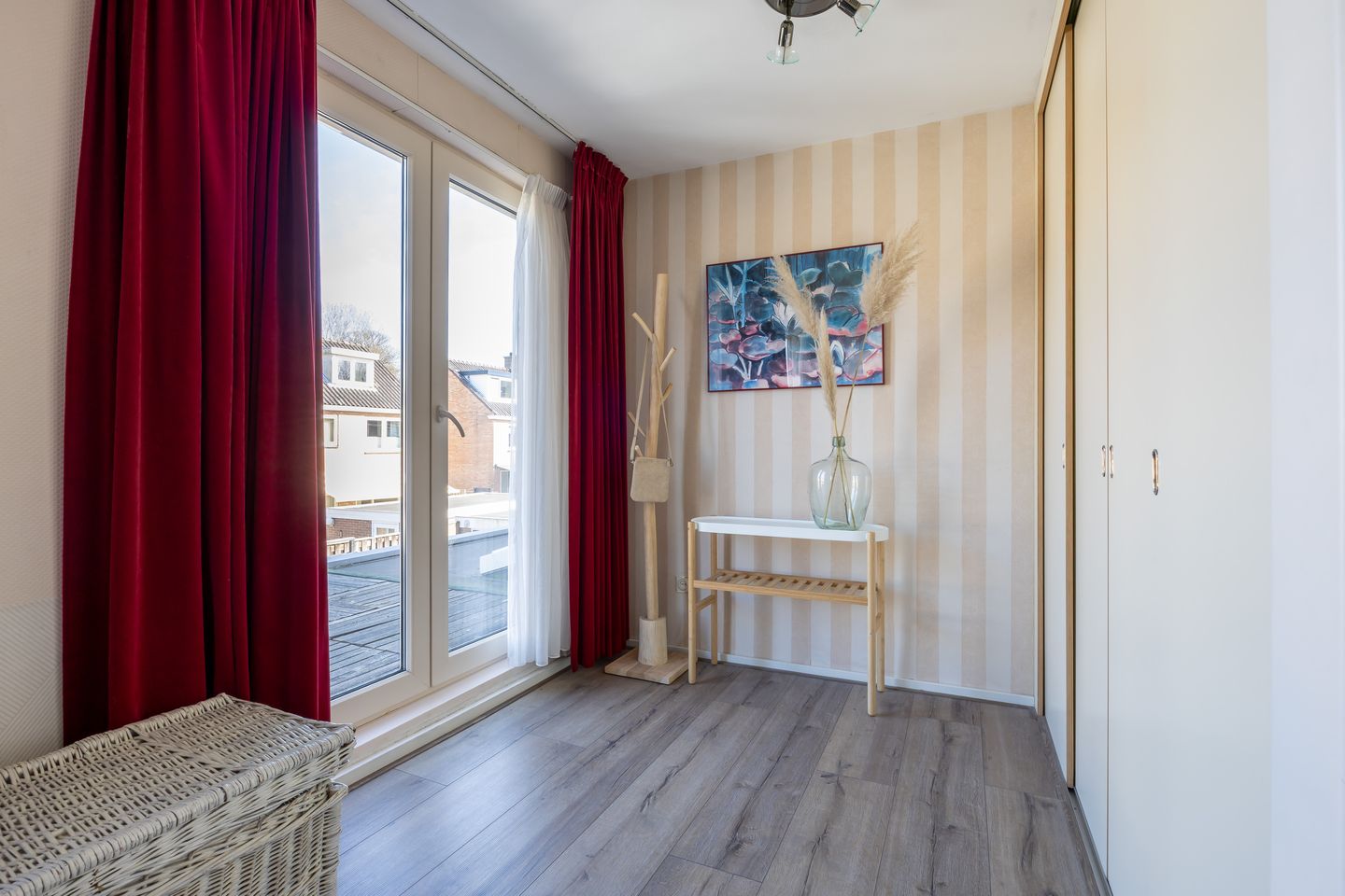 Foto 19 van van Woesikstraat 18