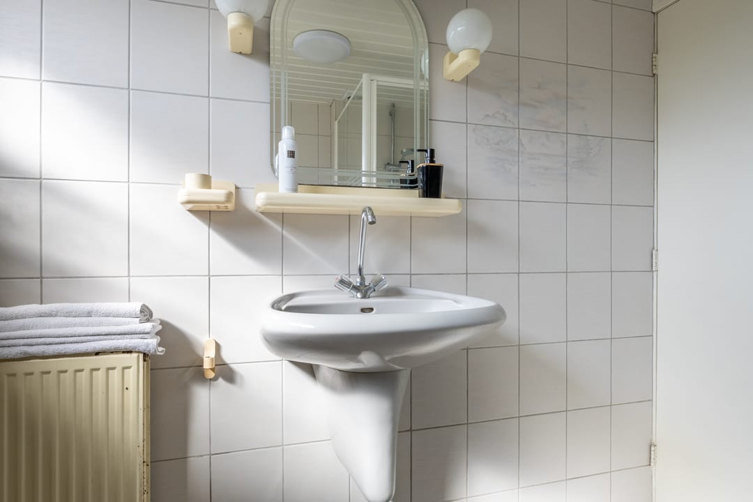 Foto 23 van van Woesikstraat 18