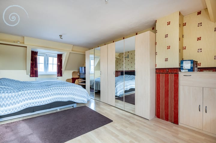 Foto 32 van Haveneind 16