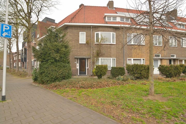 Foto 2 van Ruys de Beerenbroucklaan 50