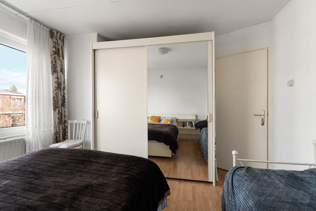 Photo 23 of Plutostraat 55