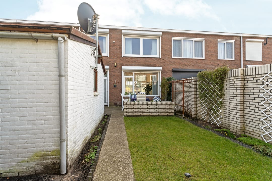 Photo 41 of Plutostraat 55