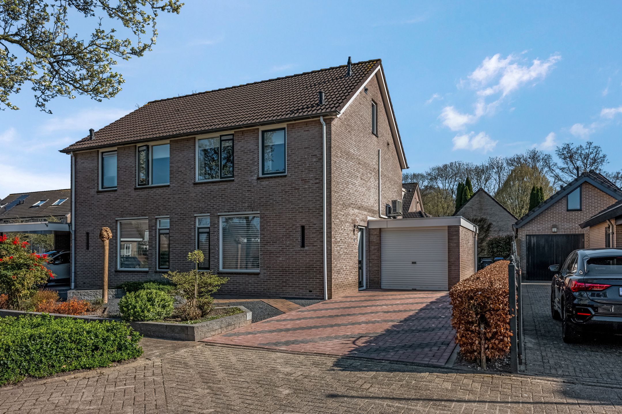 Photo 36 of Rondeel 3