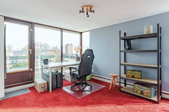 Foto 17 van Weegbree 24