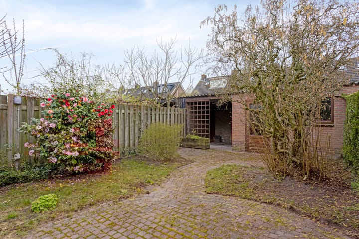 Foto 2 van Meidoornstraat 61