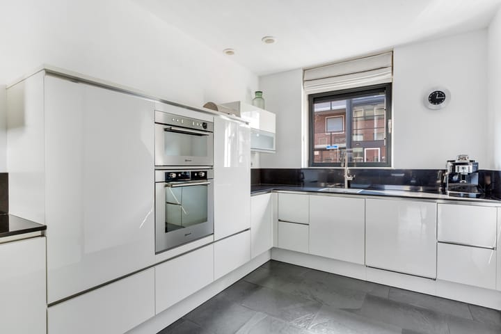 Foto 9 van Zwaluw 143