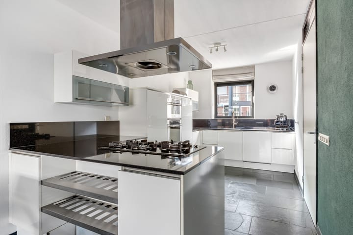 Foto 8 van Zwaluw 143