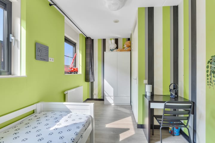 Foto 32 van Zwaluw 143