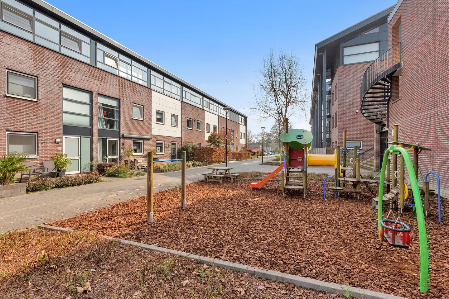 Foto 50 van Zwaluw 143