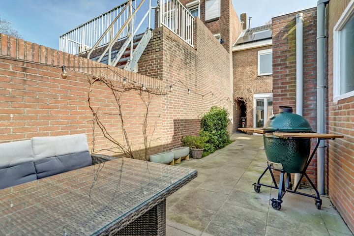 Foto 28 van Vredeman de Vriesstraat 39