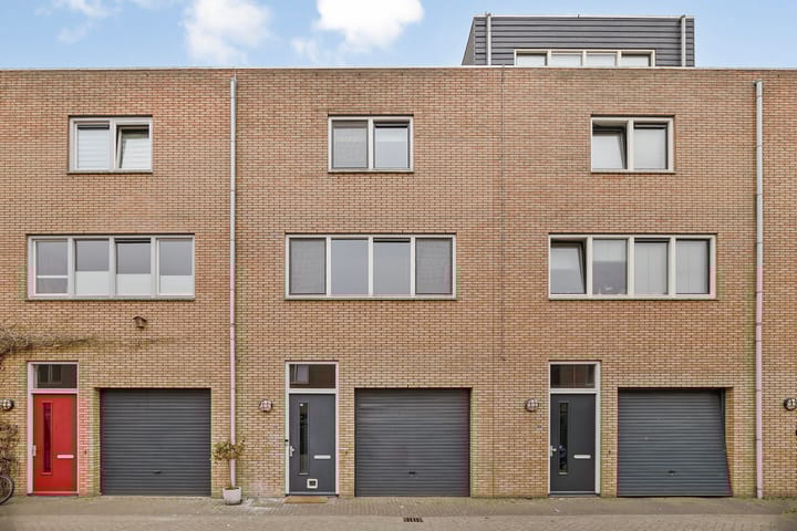 Foto 30 van Emmy Andriessestraat 430