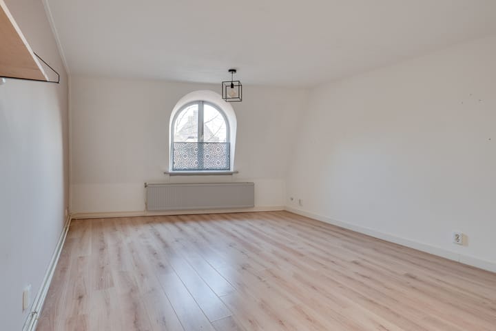 Foto 3 van Laat 25-B