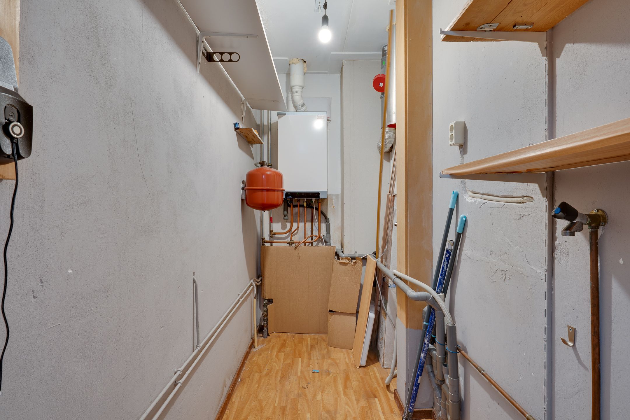 Foto 12 van Laat 25-B