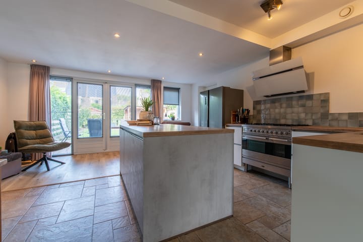 Foto 12 van Varenmos 40