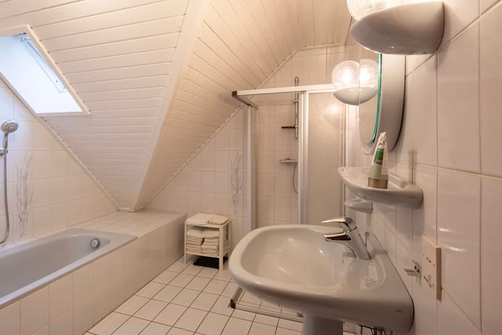 Foto 23 van Heinestraat 18