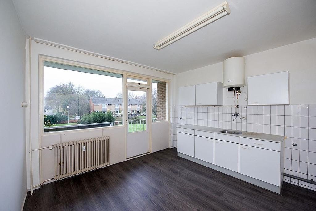 Photo 5 of Staringstraat 236