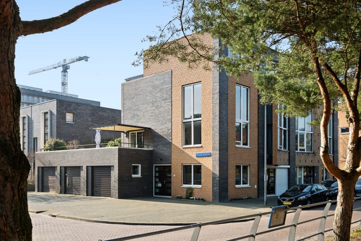 Foto 5 van H.P.J. de Vriesstraat 1