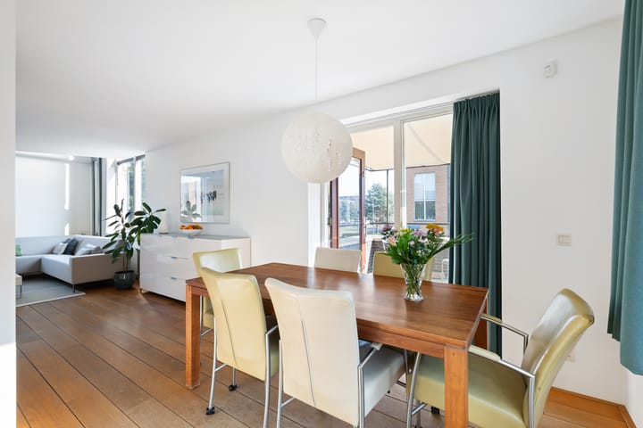 Foto 12 van H.P.J. de Vriesstraat 1