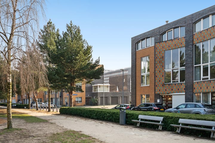 Foto 41 van H.P.J. de Vriesstraat 1