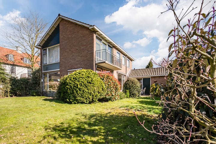 Foto 1 van Bentinckstraat 2