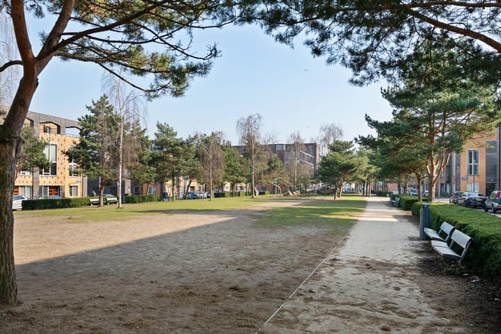 Foto 42 van H.P.J. de Vriesstraat 1