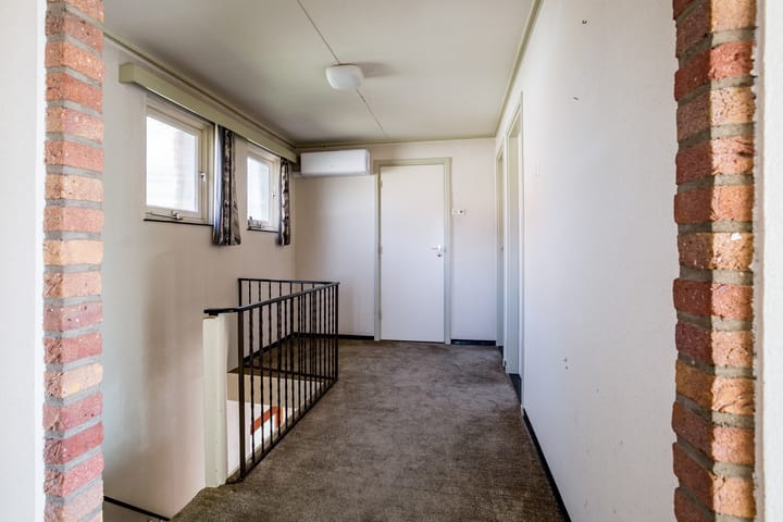 Foto 24 van Bentinckstraat 2