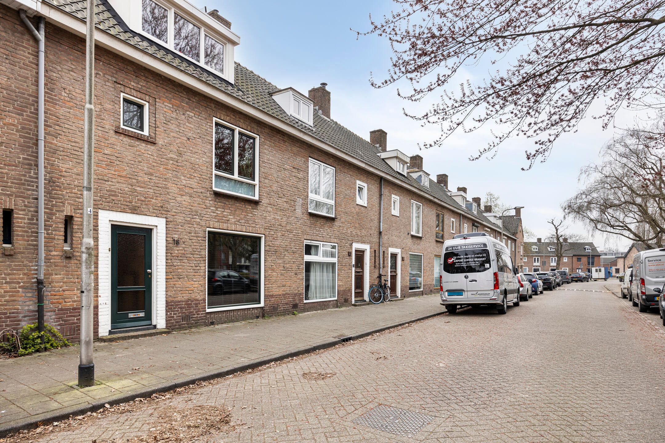 Photo 54 of Danie Theronstraat 18