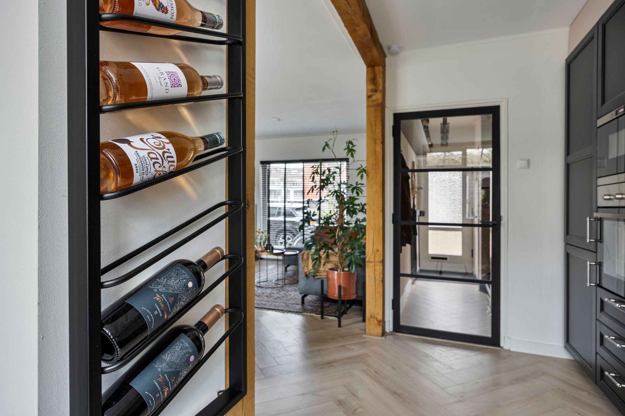 Photo 6 of Danie Theronstraat 18