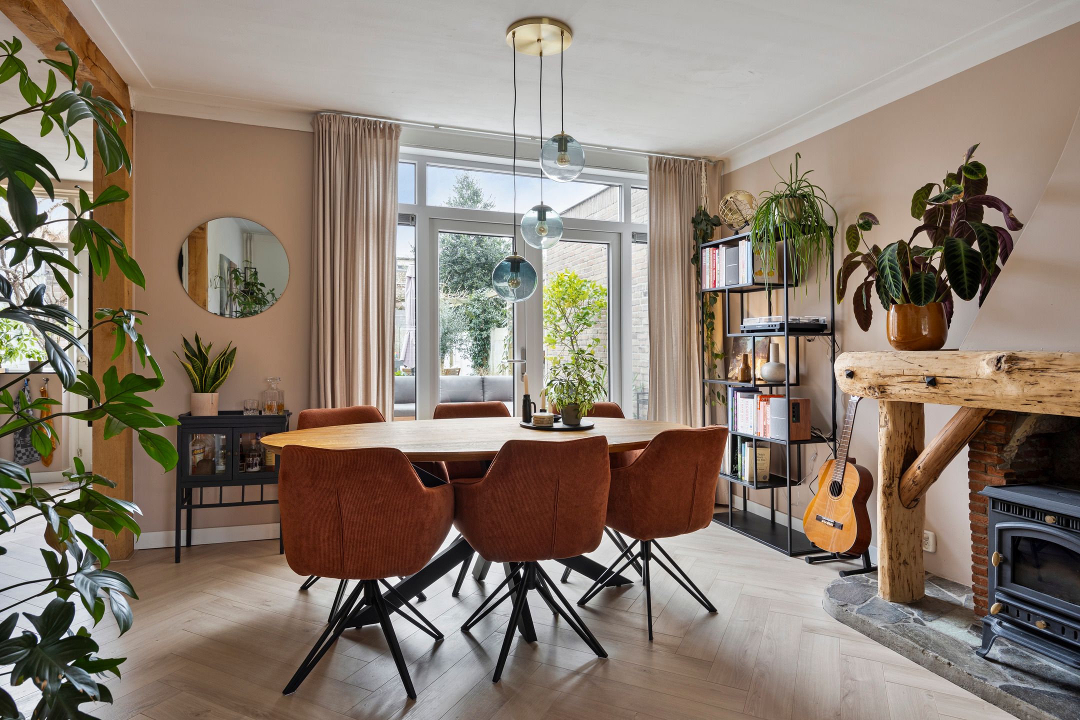 Photo 12 of Danie Theronstraat 18