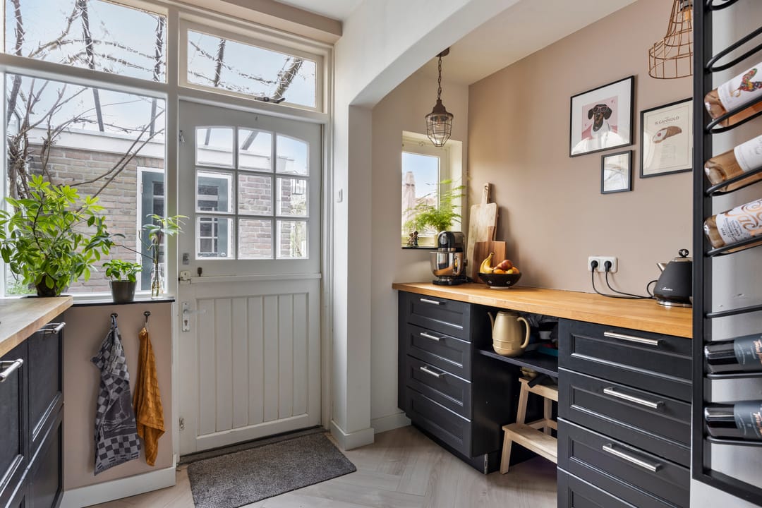 Photo 16 of Danie Theronstraat 18