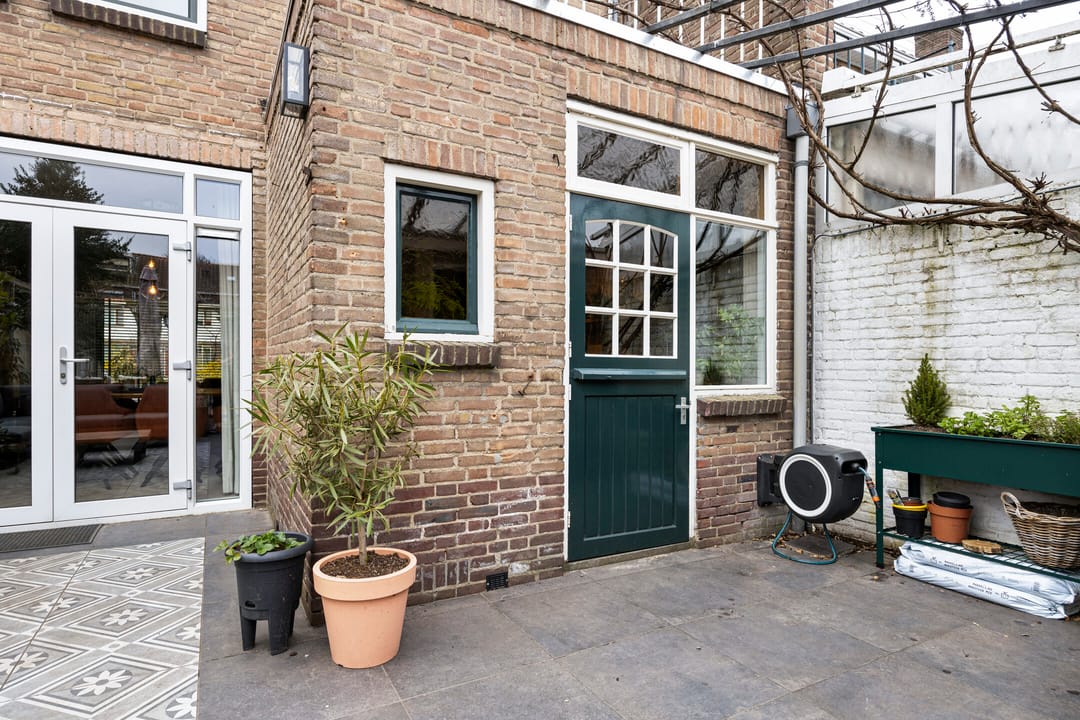Photo 38 of Danie Theronstraat 18
